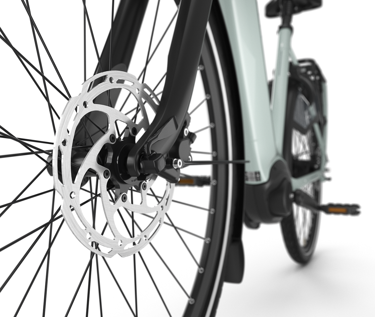 Quick and safe stopping Gazelle Grenoble C8 E-bike low-step light olive