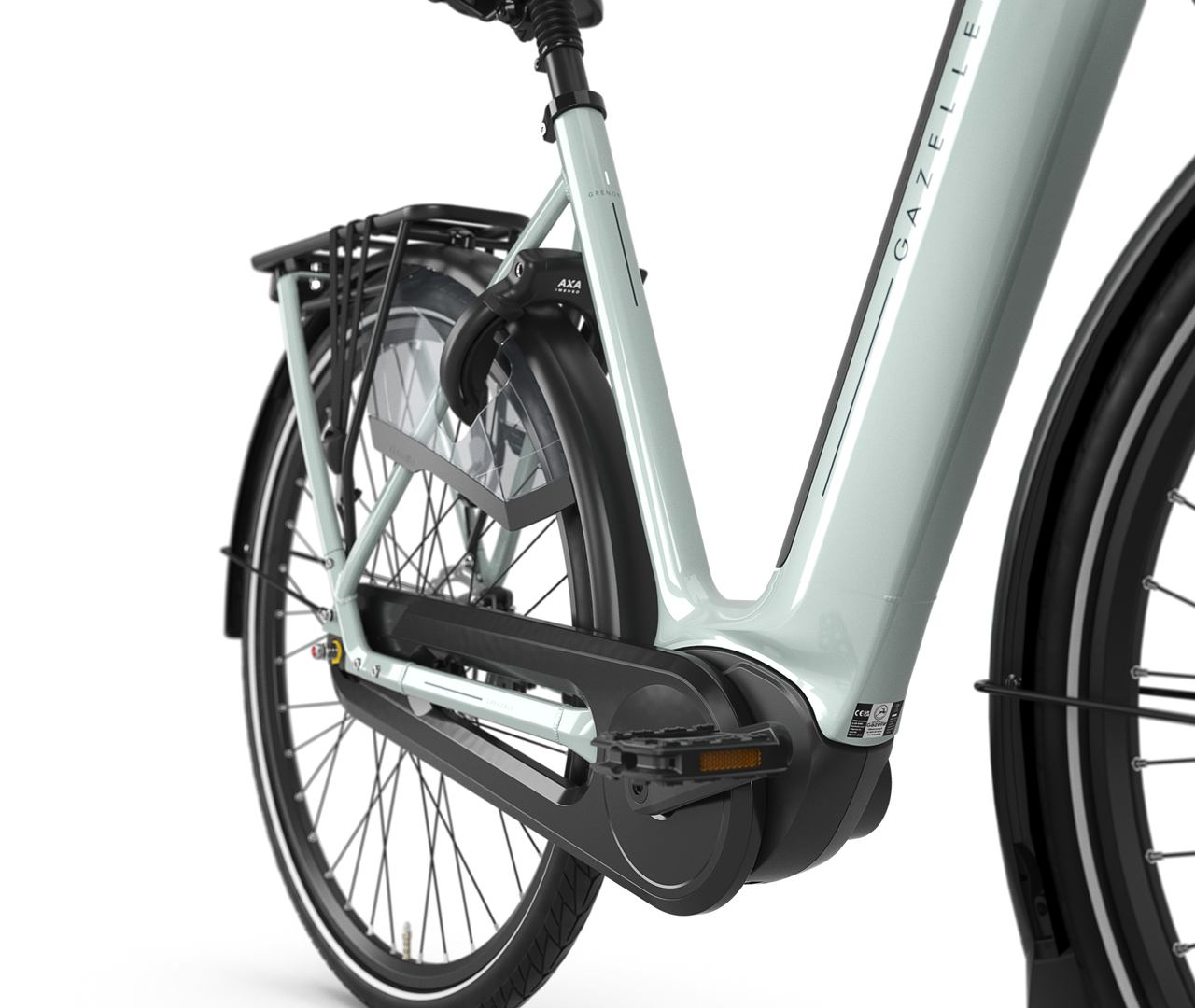 Easy on and off Gazelle Grenoble C8 E-bike low-step light olive