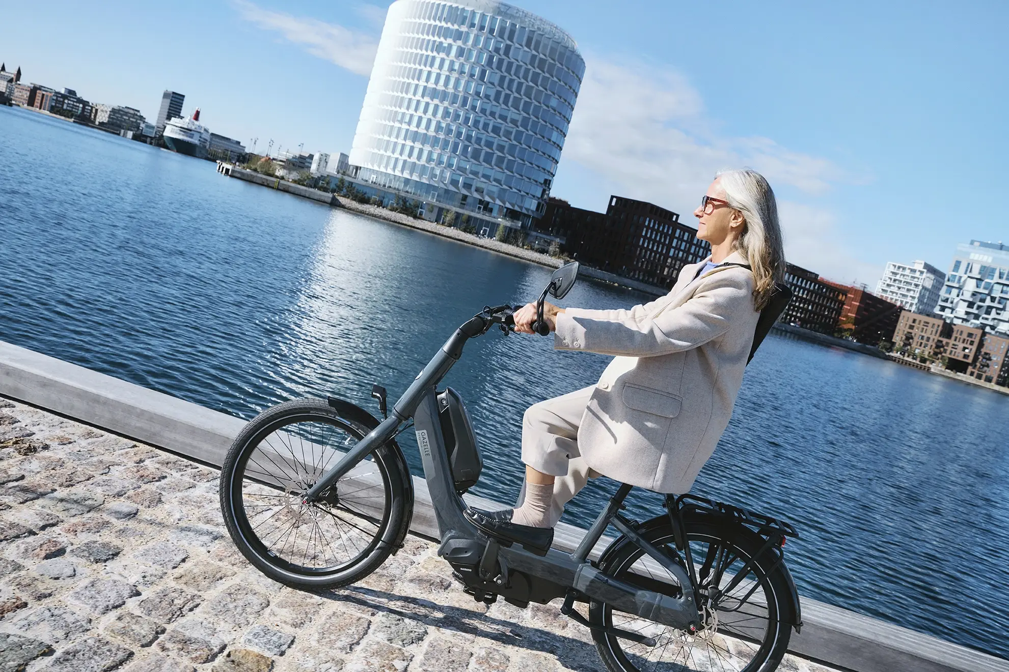 220925_GAZELLE_EASY FLOW 1_1442