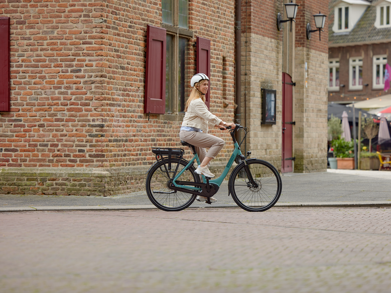 Gazelle Paris C7+